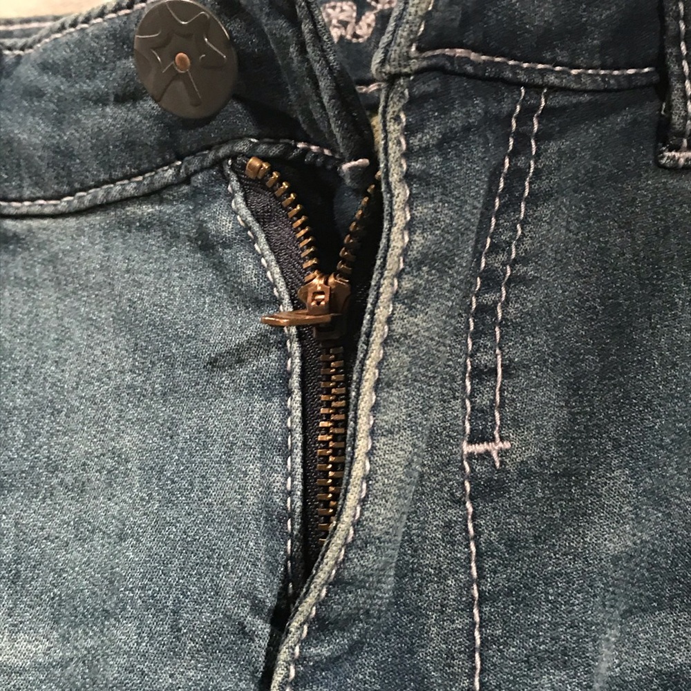 Vanilla Star Blue Jeans Shorts - Picture 4 of 9